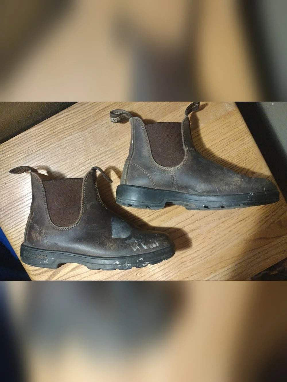 BLUNDSTONE Size USW 7.5 AU 4.5 Rustic (Paint). Chelsea Brown Boots
